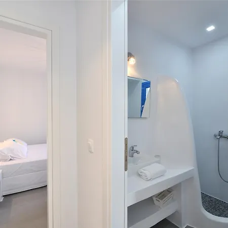 Sun Set In Krios Apartamento Páros